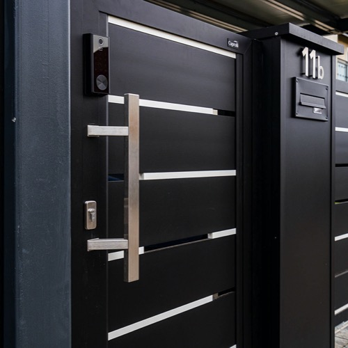 Gard aluminiu - RAL 9005